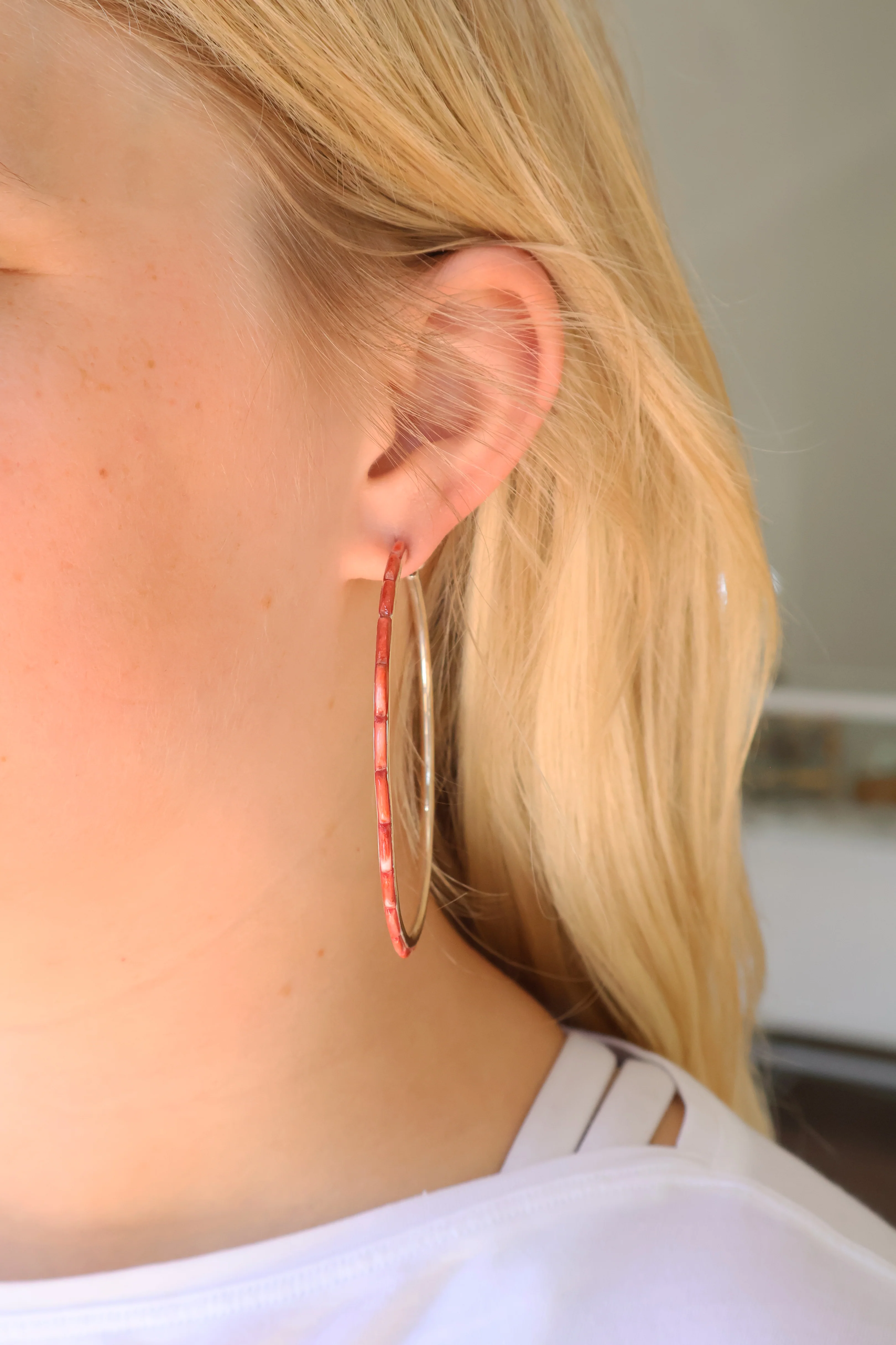 3" Red Spiny Oyster Hoops - Image 2
