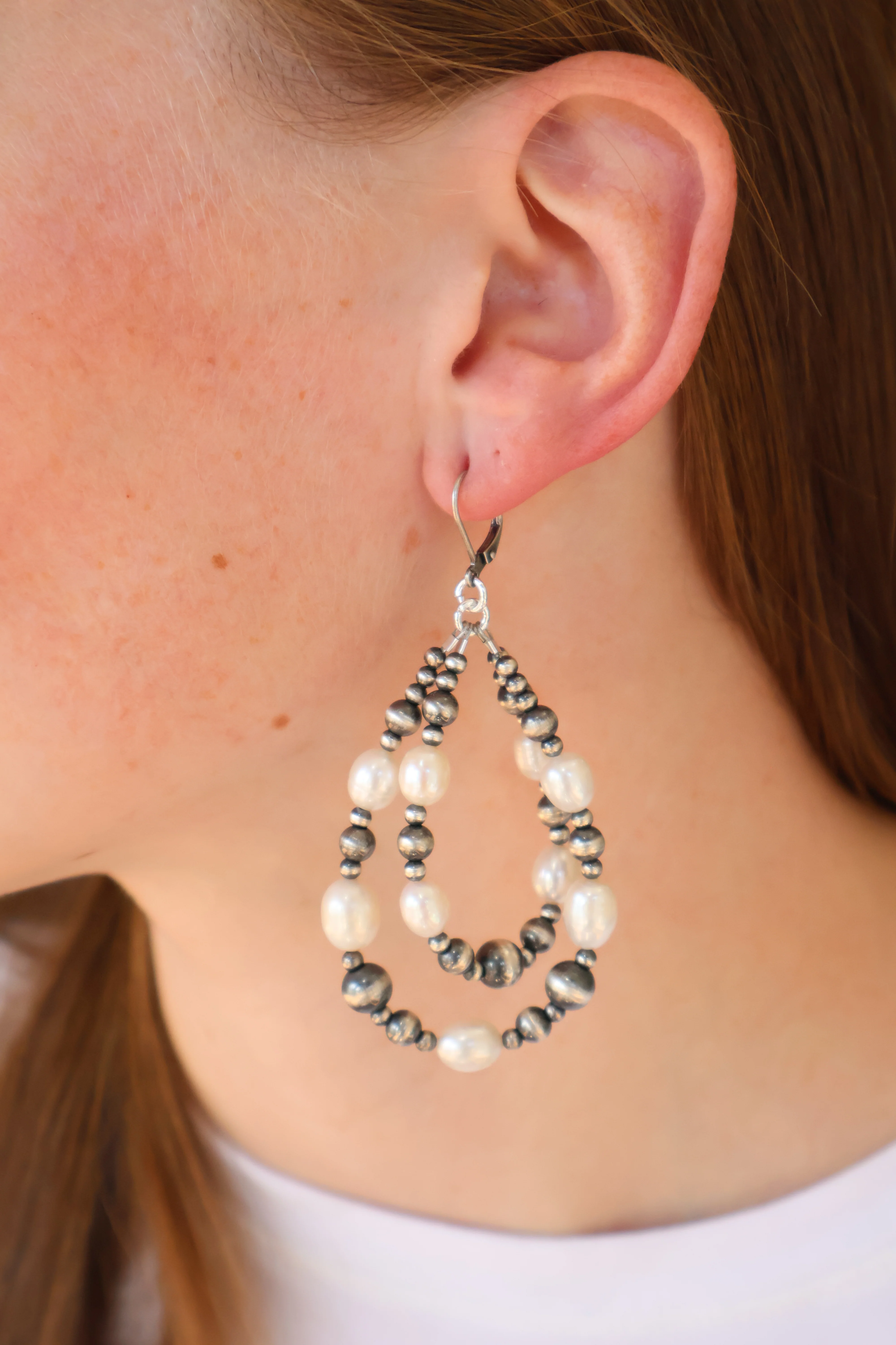 3" Navajo Pearl Earrings- Fresh Water Pearl - Image 2