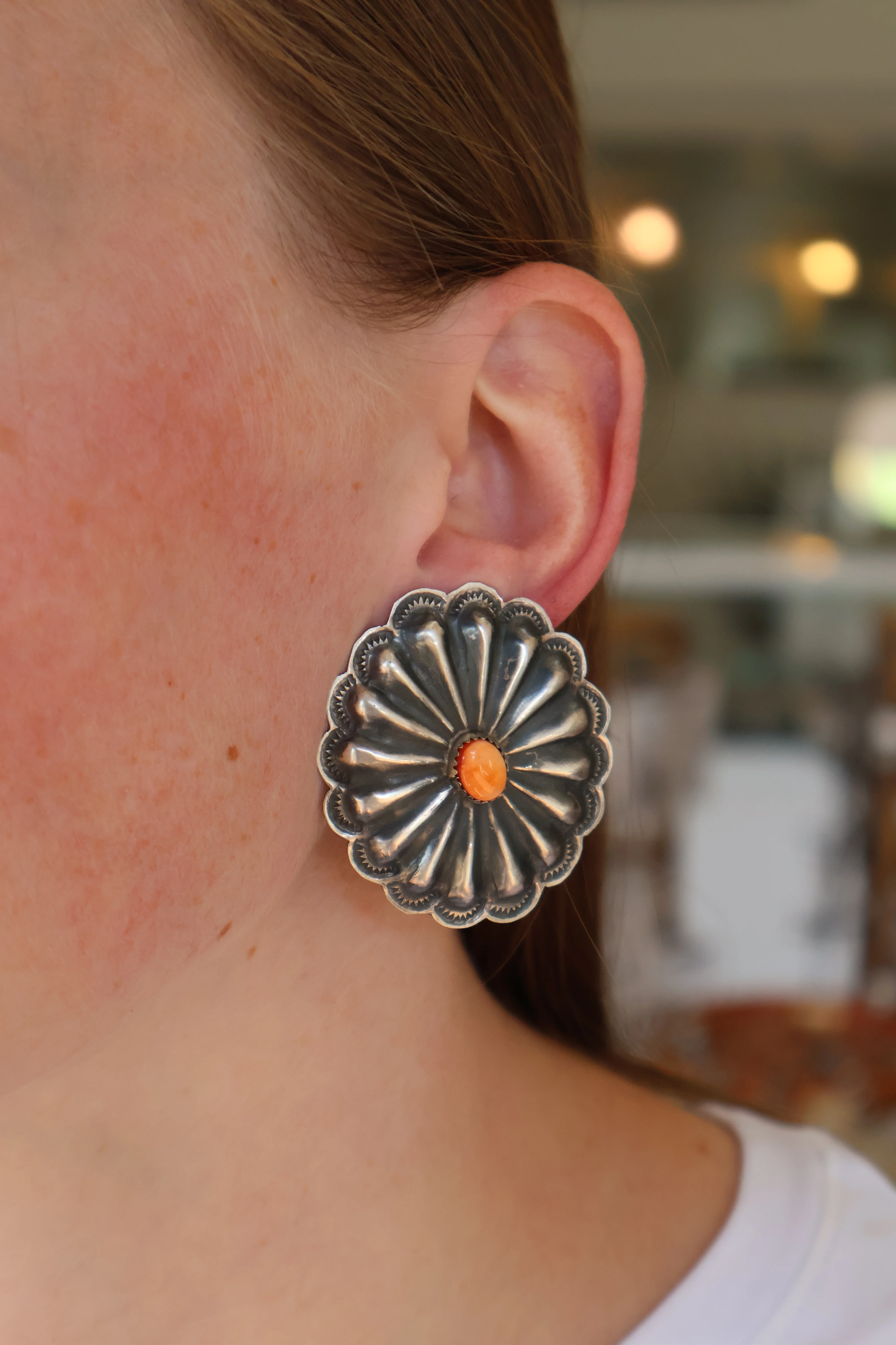 The Antonios - Orange Spiny Oyster - Image 2