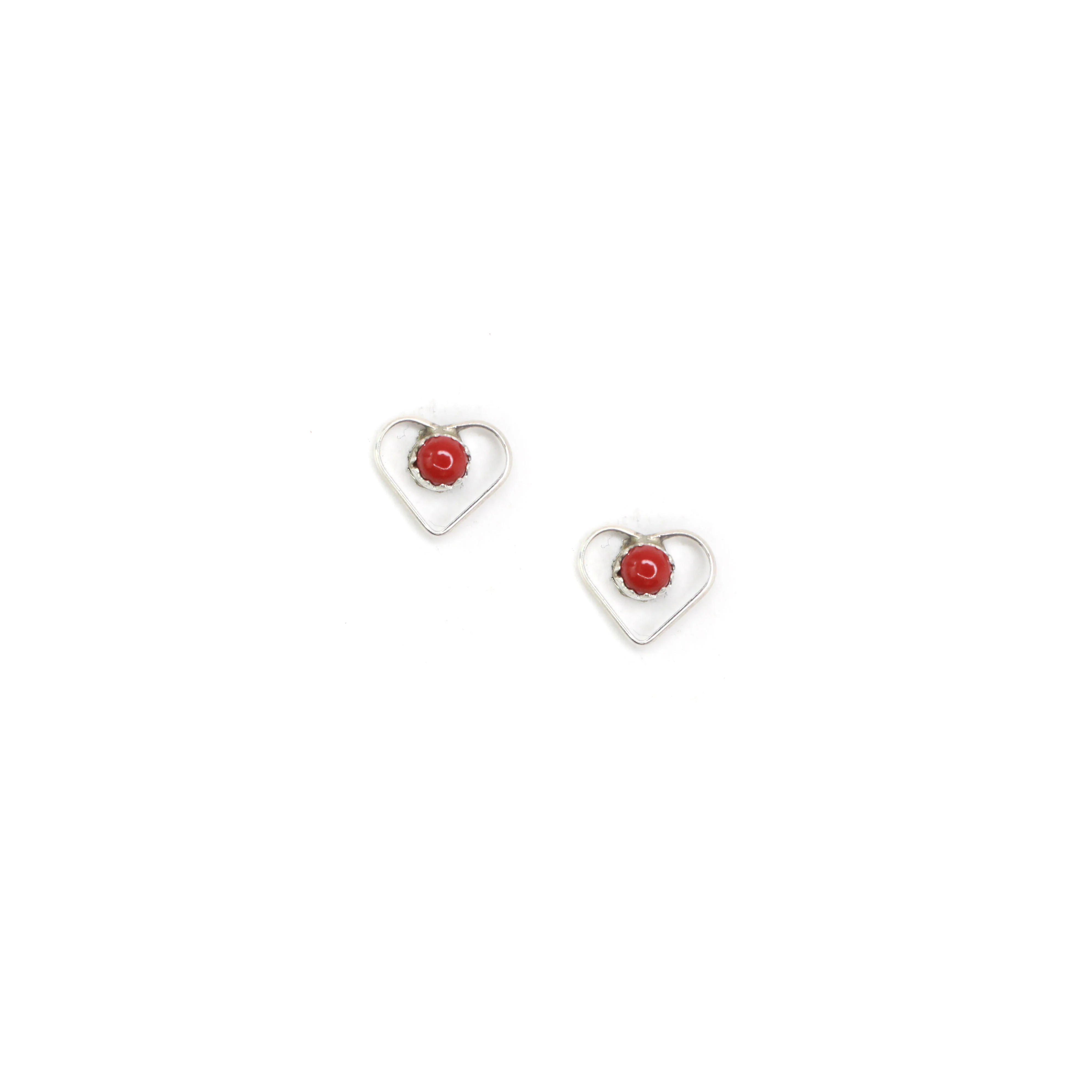 The Simple Wire Heart Studs - Coral